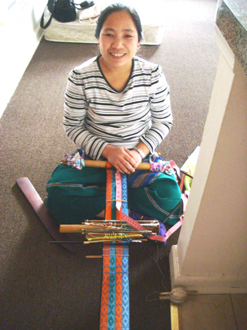KaHlaw Meh at her loom